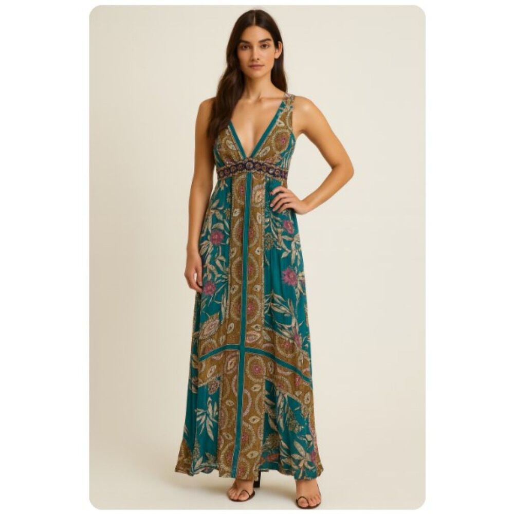 Nicole Miller Studio Maxi Dress 100% Silk Sequins V Neck Retail $425 Size 6